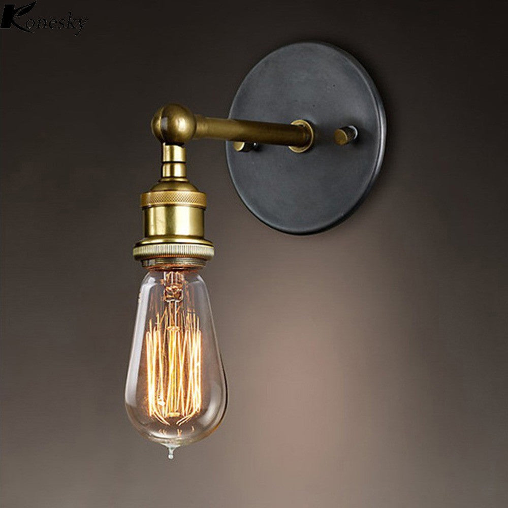 Stylish Industrial Single Bulb Wall Sconce